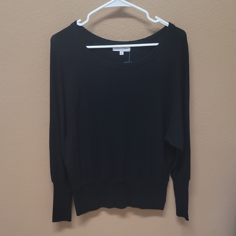 NWT Michael Stars Black Crew Neck Sweater 🖤